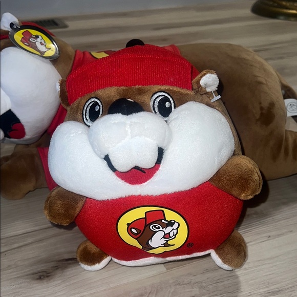 Brown and Red Stuffed Otter Toy Set - Picture 3 of 4